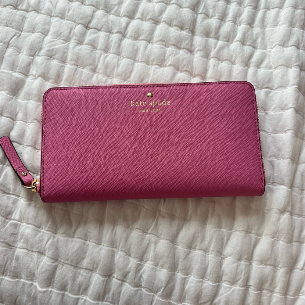Kate spade Lacey wallet